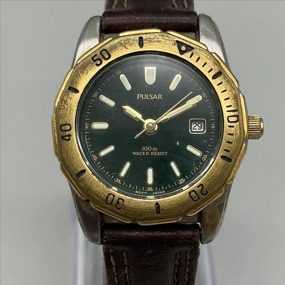Vintage Pulsar Womens Watch 28mm Green Dial Brown Leather Diver Date New Battery